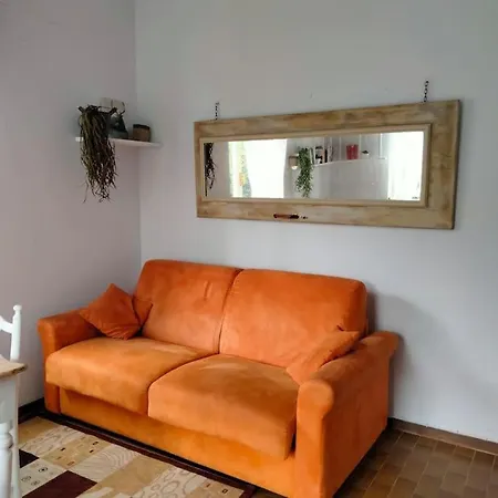 Giglio Apartman Stropino